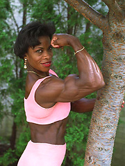Muscle Black Women
