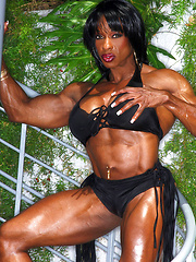 Muscle Black Women