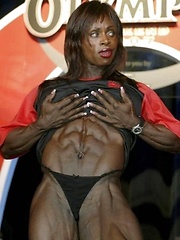 Black women muscle